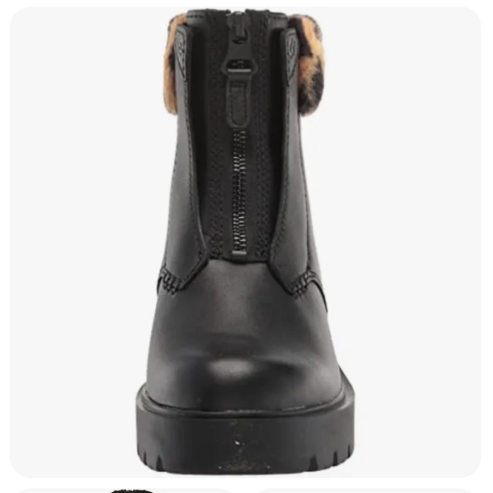 UGG Czeriesa Boot - Picture 3 of 4